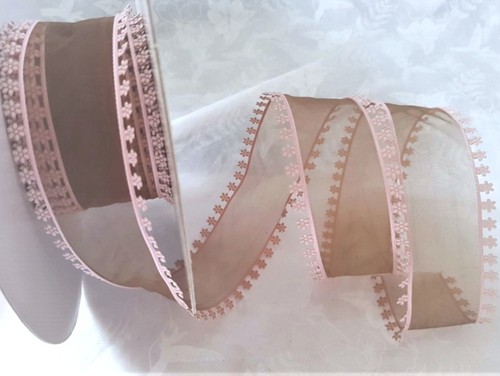 Hazy daisy mink organza pink - daisy,